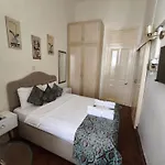 ספינת מלון Deniz Boutique *